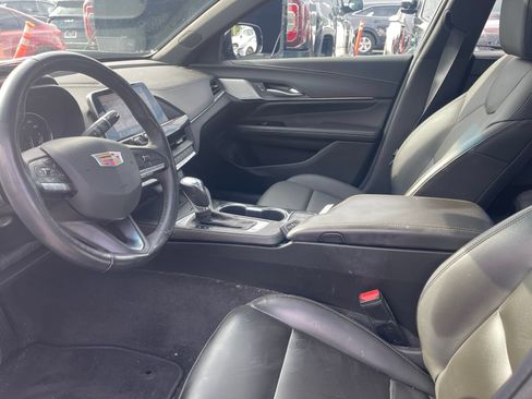 Used 2024 Cadillac CT4 Luxury w/ Sun And Sound Package RWD image 5