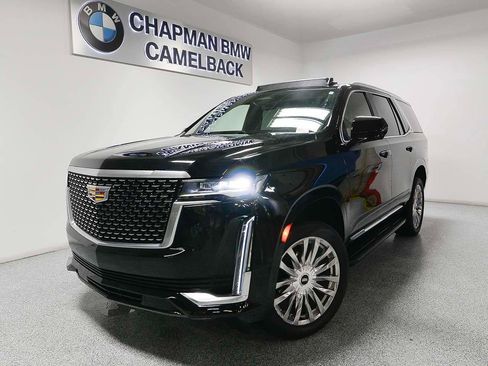 Used 2021 Cadillac Escalade Premium Luxury image 1