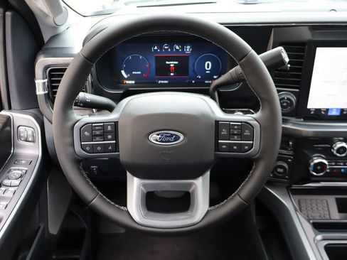 New 2026 Ford F250 Lariat w/ Black Appearance Package AWD/4WD image 29