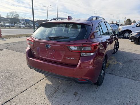 Used 2021 Subaru Impreza 2.0i Premium image 4