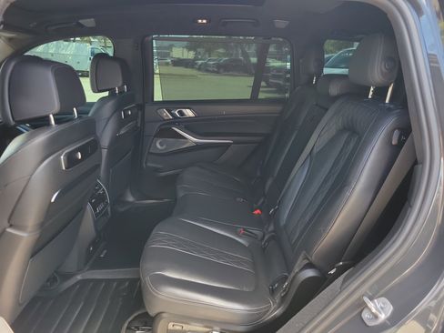 Used 2023 BMW X7 M60i w/ Executive Package AWD/4WD image 16