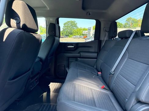Used 2024 Chevrolet Silverado 1500 Custom Trail Boss w/ LPO, Dark Essentials Package AWD/4WD image 12