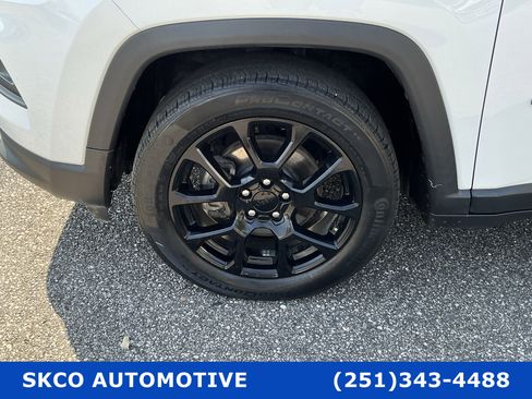 Used 2022 Jeep Compass Altitude image 9