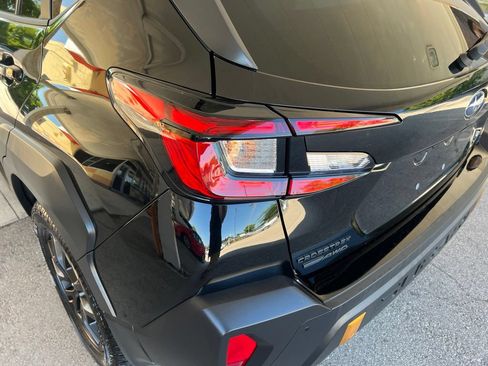 Used 2025 Subaru Crosstrek 2.5i Wilderness AWD/4WD image 39