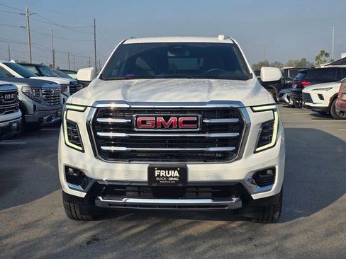 New 2026 GMC Yukon Elevation image 2