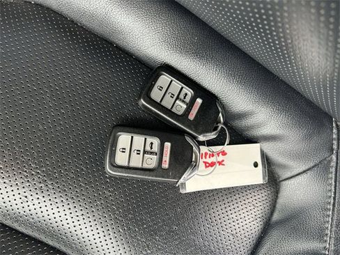 Used 2018 Honda Accord EX-L image 25