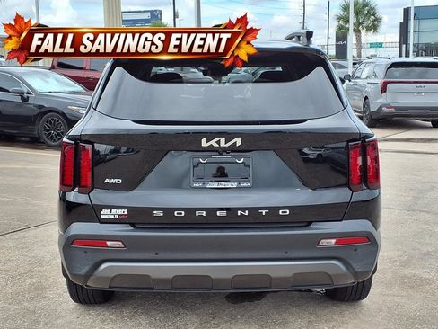 Used 2022 Kia Sorento S AWD/4WD image 8