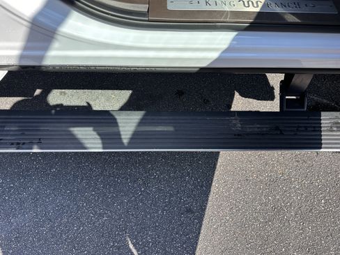 Used 2024 Ford F250 King Ranch image 17