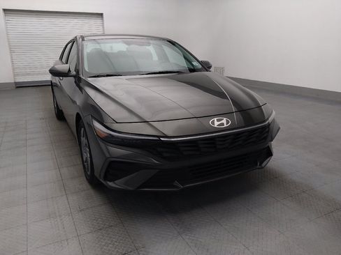 Used 2024 Hyundai Elantra SEL FWD image 14