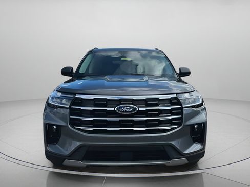 New 2026 Ford Explorer Active w/ Active Comfort Package image 8