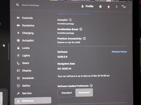 Used 2023 Tesla Model Y Long Range image 26