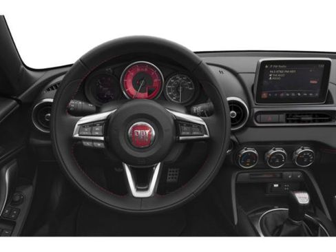 Used 2018 FIAT 124 Spider Abarth RWD image 10
