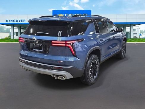 New 2026 Chevrolet Traverse Z71 w/ Enhanced Driving Package image 6