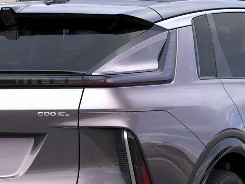 New 2026 Cadillac Lyriq Premium Luxury image 35