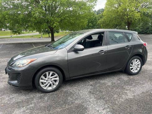 Used 2012 MAZDA MAZDA3 i Touring FWD image 3