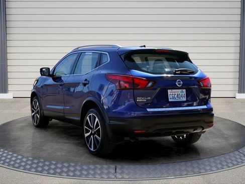 Used 2018 Nissan Rogue Sport SL w/ SL Premium Package AWD/4WD image 5