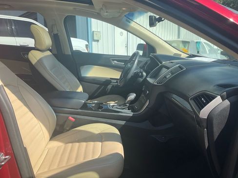 Used 2015 Ford Edge SEL w/ Equipment Group 201A FWD image 12
