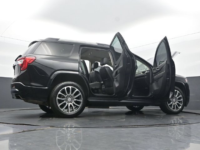 Used 2021 GMC Acadia Denali w/ Denali Technology Package AWD/4WD image 62