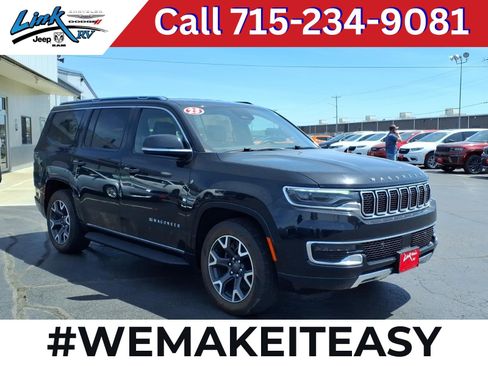 Used 2023 Jeep Wagoneer Series III w/ Preferred Equipment Group AWD/4WD image 1