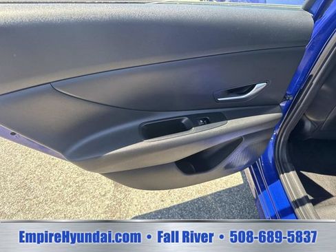 Certified 2024 Hyundai Elantra SEL FWD image 14