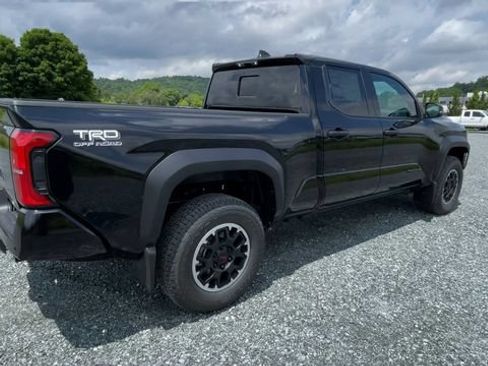 New 2026 Toyota Tacoma TRD Off-Road AWD/4WD image 4