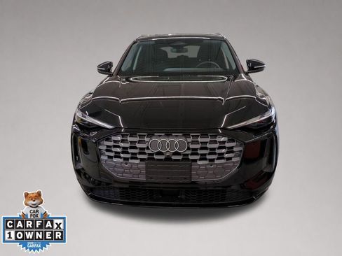 Used 2025 Audi Q5 Premium w/ Convenience Package AWD/4WD image 9
