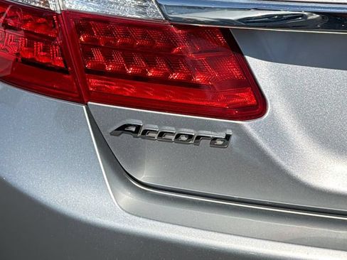 Used 2014 Honda Accord EX-L image 12