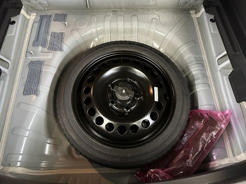 Certified 2024 Buick Envista Preferred w/ Convenience II Package image 24