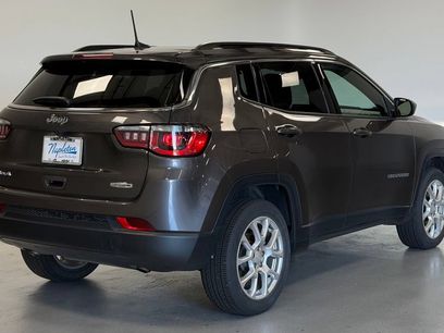 Used 2023 Jeep Compass Latitude w/ Sun and Sound Group
