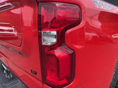 Used 2023 Chevrolet Silverado 1500 LT Trail Boss w/ Protection Package AWD/4WD image 11