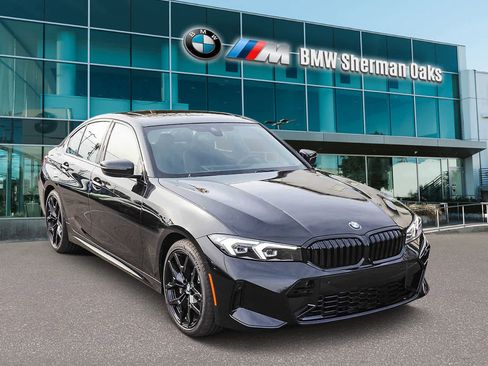 New 2026 BMW 330i 330i w/ M Sport Package image 3