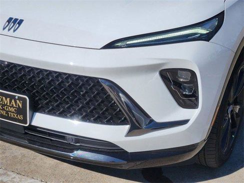 New 2025 Buick Envision Sport Touring image 6