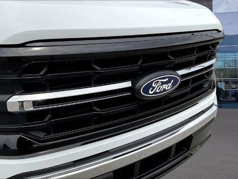 Certified 2025 Ford F150 XLT w/ Equipment Group 301A Standard RWD image 33