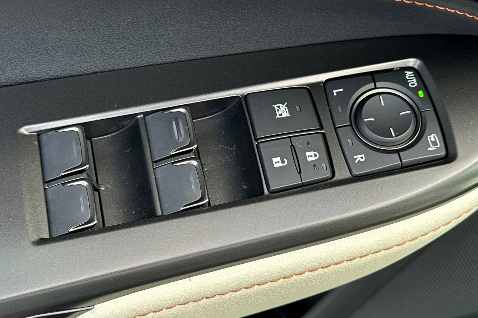 Used 2023 Lexus NX 350 AWD image 13