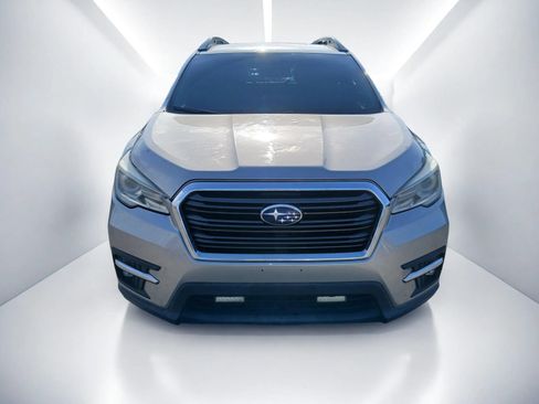 Used 2019 Subaru Ascent Limited AWD/4WD image 3
