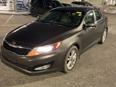 Used 2011 Kia Optima EX