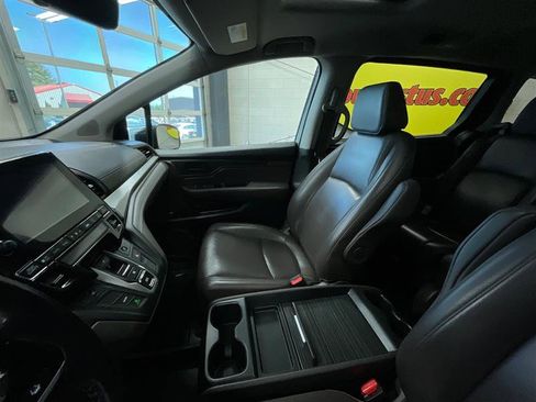 Used 2019 Honda Odyssey EX-L image 12