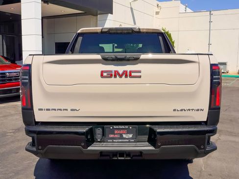 Used 2026 GMC Sierra EV Elevation image 11