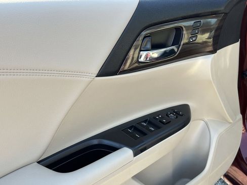 Used 2017 Honda Accord EX-L image 23