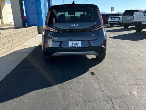 Used 2023 Kia Soul LX w/ Option Group 015 image 6