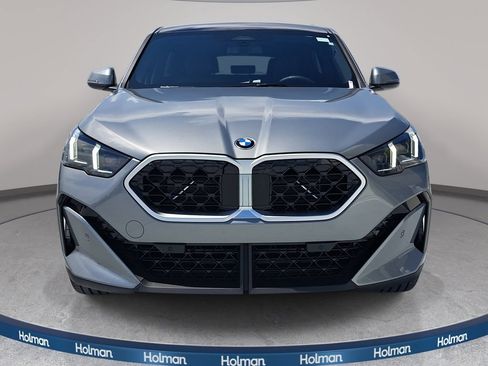 New 2026 BMW X2 xDrive28i w/ Convenience Package AWD/4WD image 2