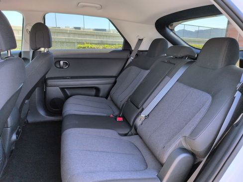 Used 2025 Hyundai Ioniq 5 SE image 30