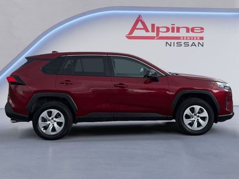 Used 2025 Toyota RAV4 LE AWD/4WD image 6