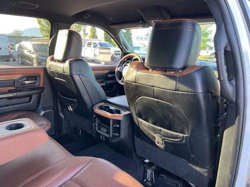 Used 2022 RAM 3500 Limited AWD/4WD image 22
