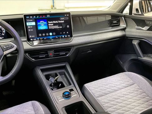 New 2026 Volkswagen Tiguan S image 9