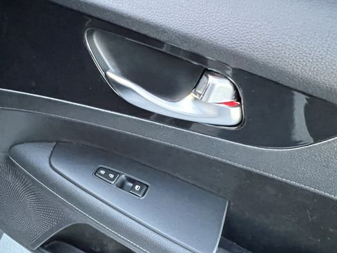 Certified 2024 Kia Forte GT-Line image 14