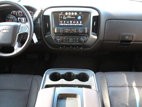 Used 2018 Chevrolet Silverado 1500 LT w/ Texas Edition AWD/4WD image 32