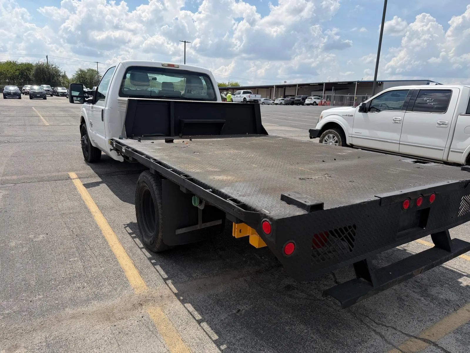 Used 2014 Ford F350 XL w/ Trailer Tow Package RWD image 7