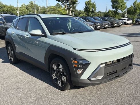 Certified 2025 Hyundai Kona SEL FWD image 2