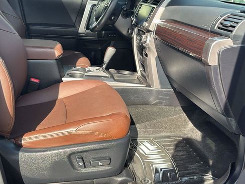 Used 2021 Toyota 4Runner Limited image 20